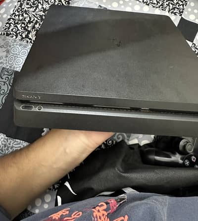 PS4 slim jailbreak with games