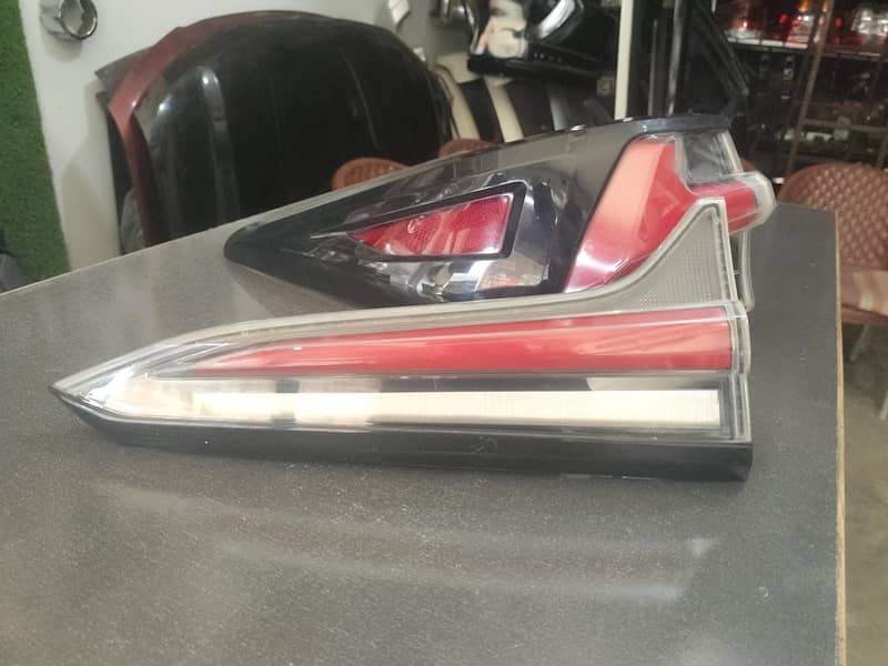 fortuner back lights 4