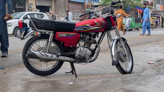 Honda CG125 Urgent Sale 2017 Model All Okay
