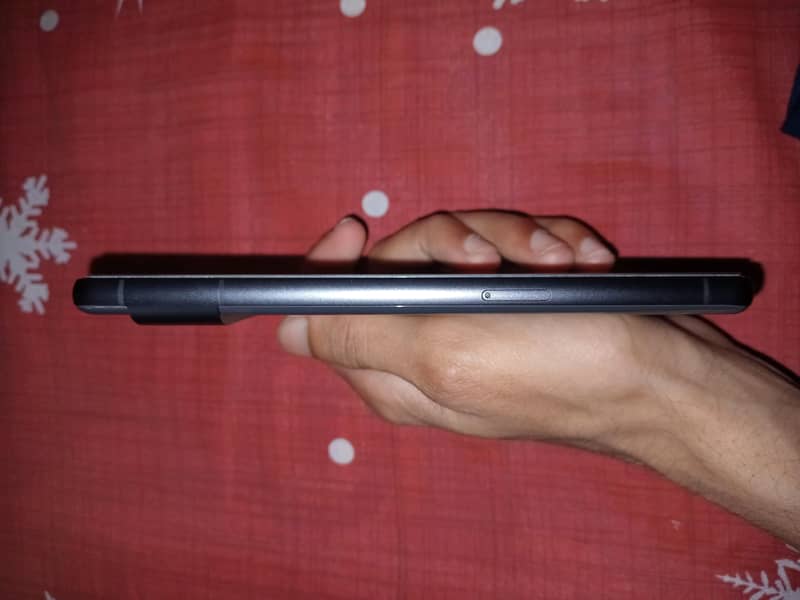 Google Pixel 7 4
