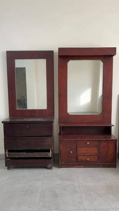 dressing table