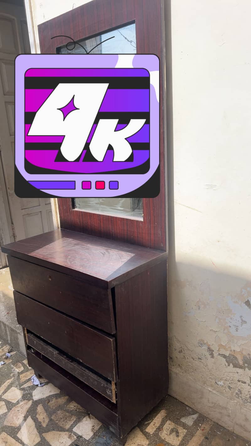 dressing table 1