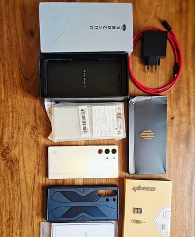 Zte nubia RedMagic 10 Pro 12+12/256 Gaming Beast