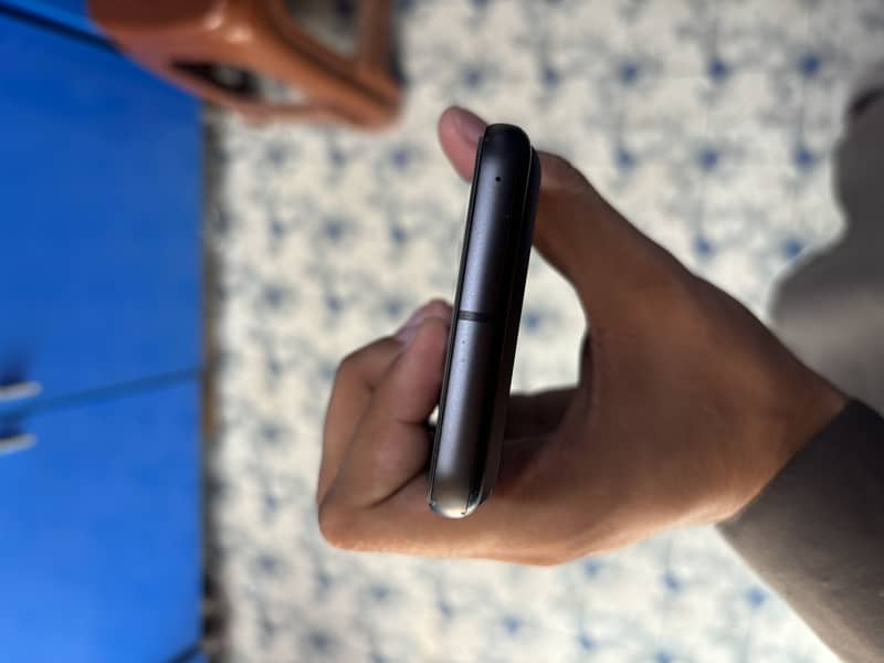 Google Pixel 8 5