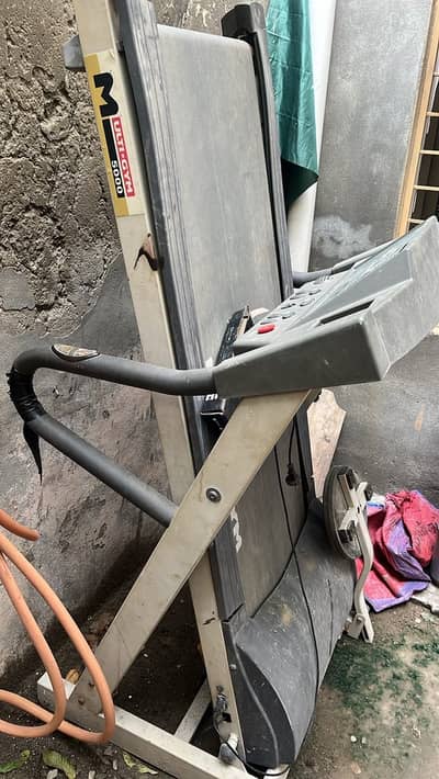 Treadmill multi gym with message vibrator