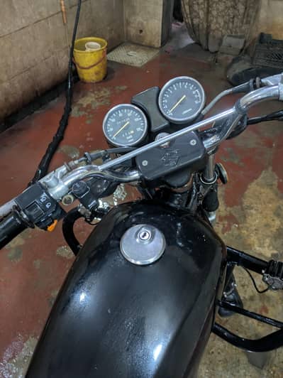 Suzuki Gs 150
