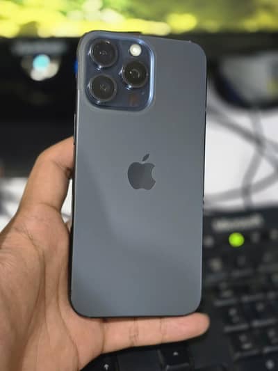 Apple iPhone 15 Pro Max fu 512gb health 86 read discription