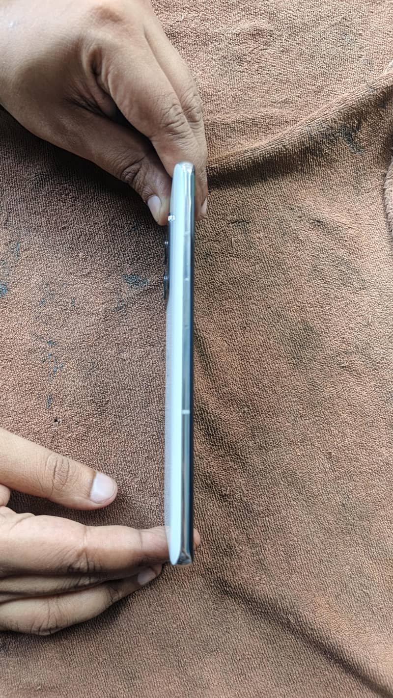 One Plus 10 Pro 1