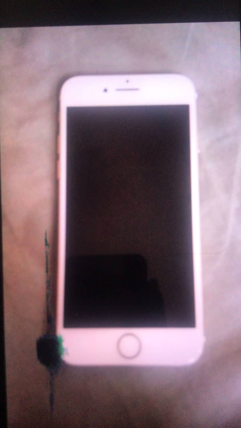 Apple iPhone 7 1