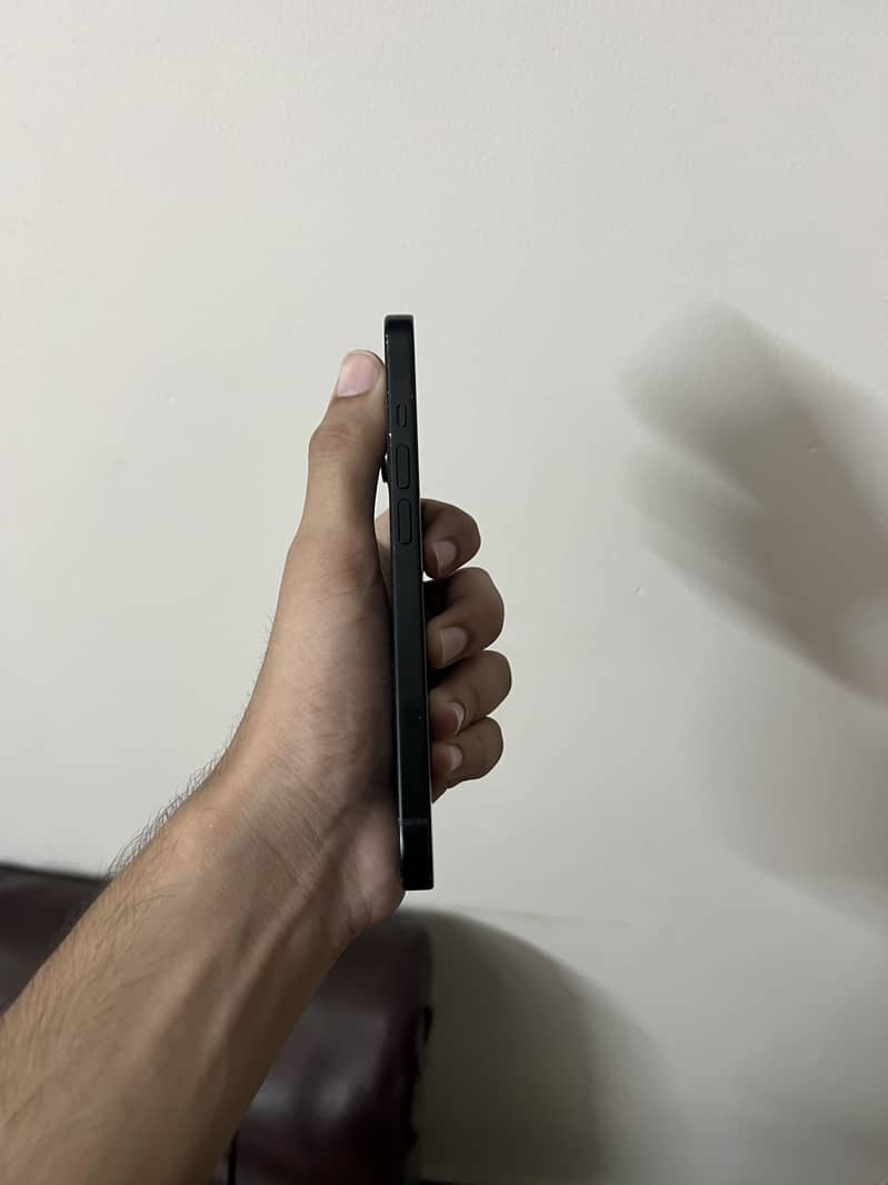 Iphone 15 jv 3