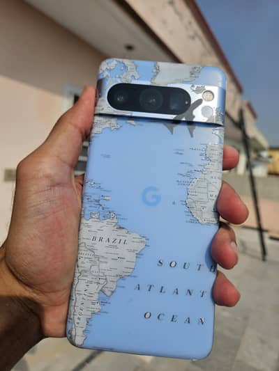 Google Pixel 8 Pro