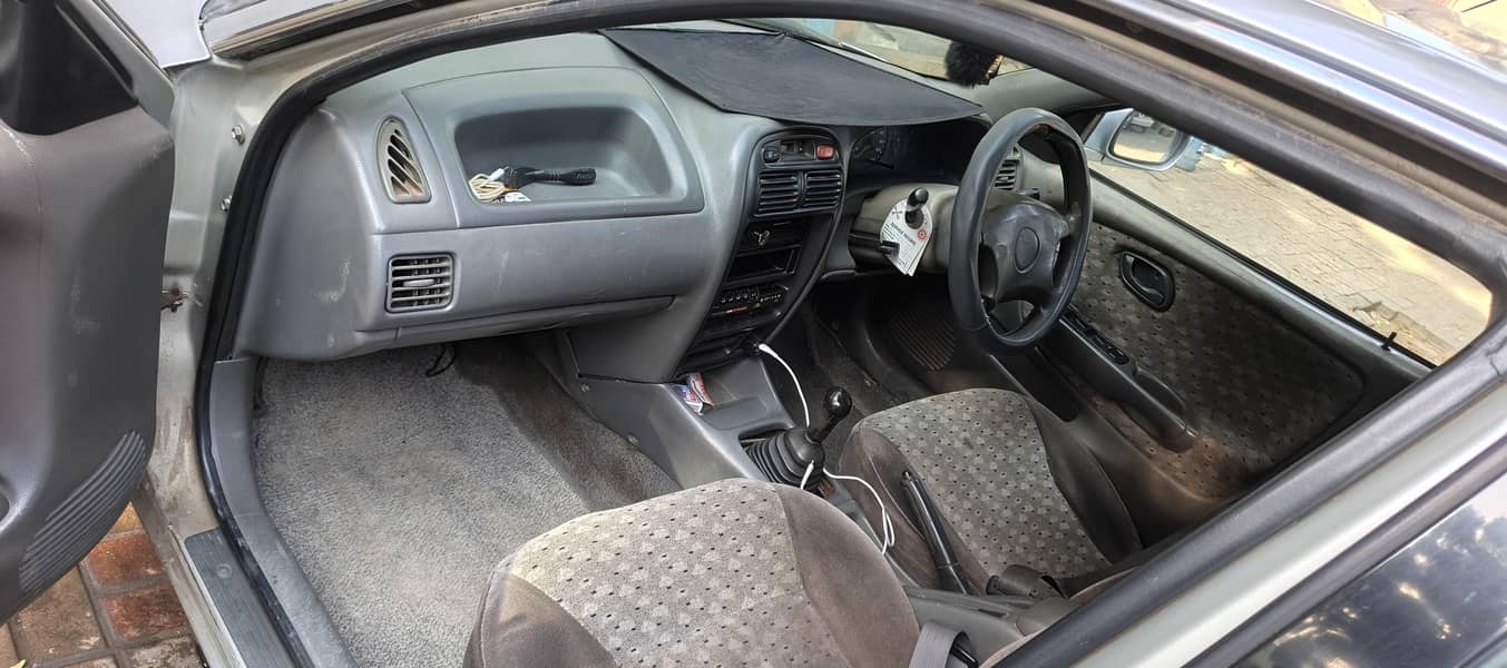 Suzuki Baleno 2003 5