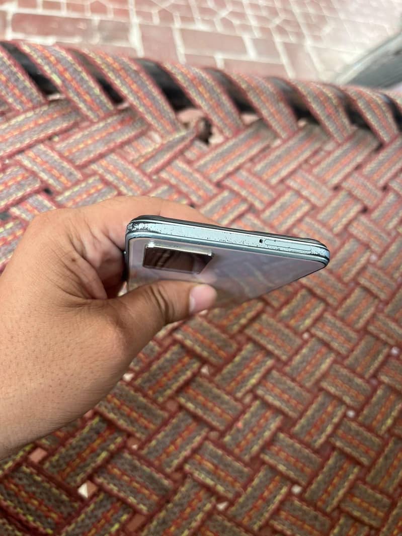 Vivo Y21 2
