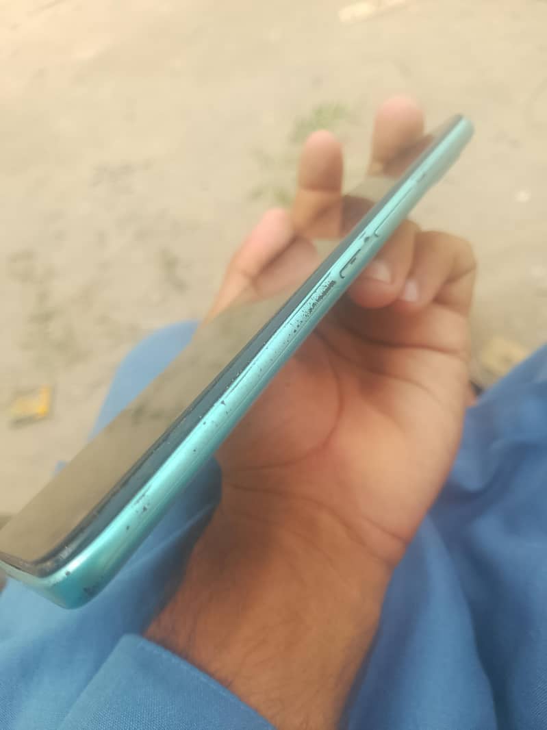 Infinix hot 10i 7