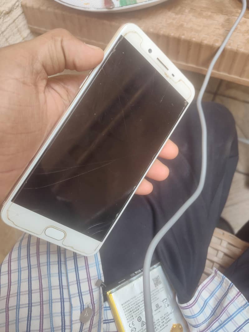 OPPO A12 0