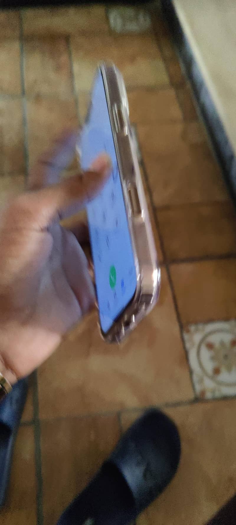 Apple iPhone 16 Pro Max 4