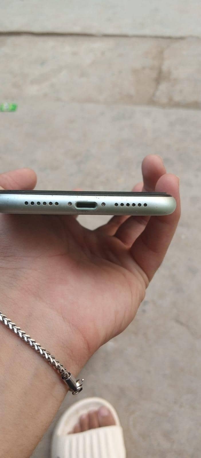 Apple iPhone 11 0