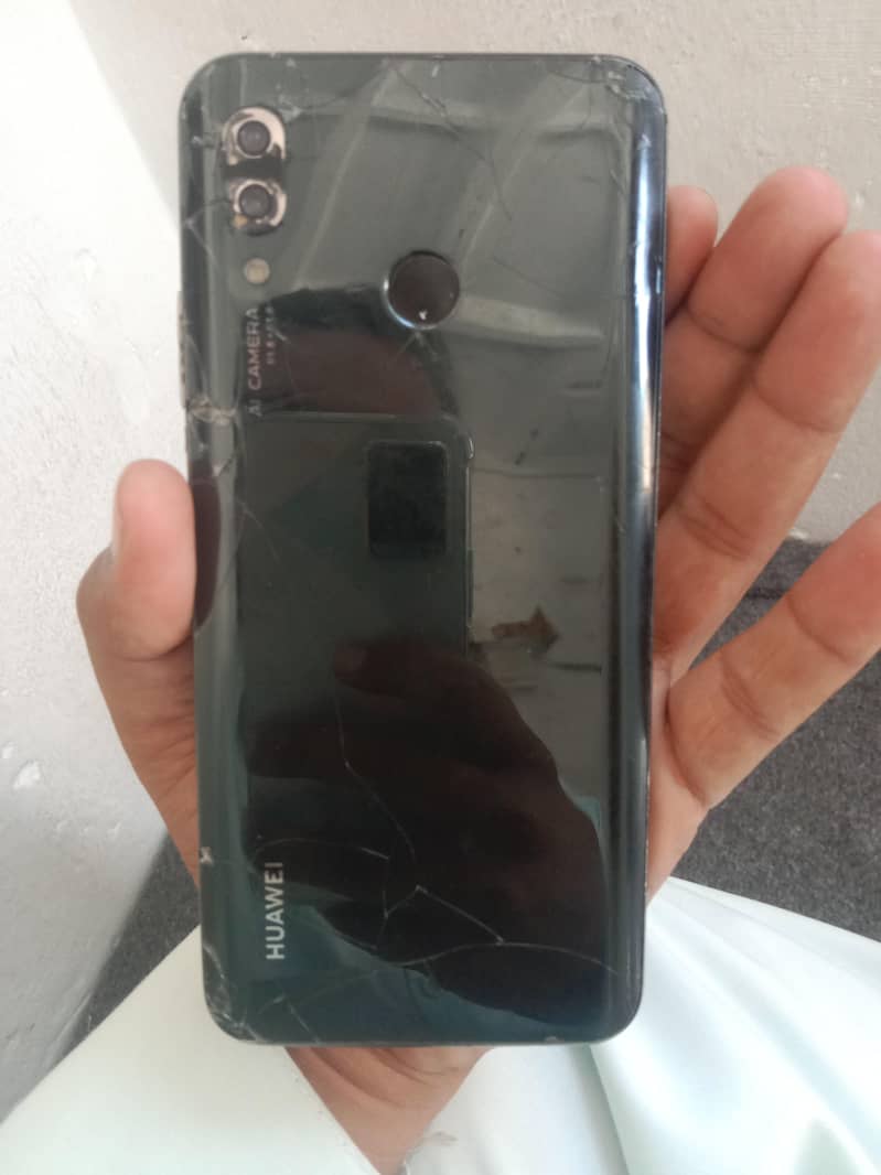 Huawei Nova 3i 1