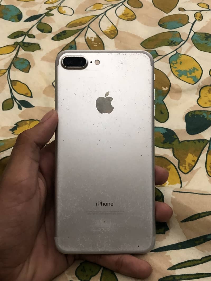 Ip 7plus (256) gb 4