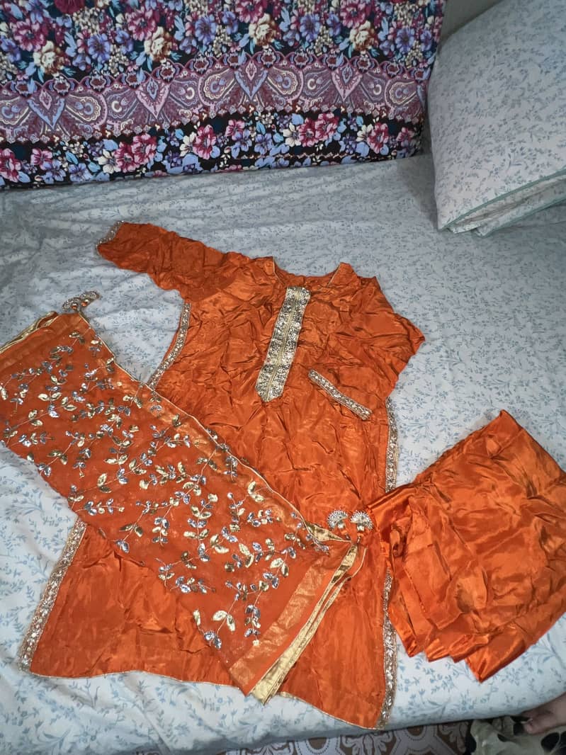 Eastern suit 0