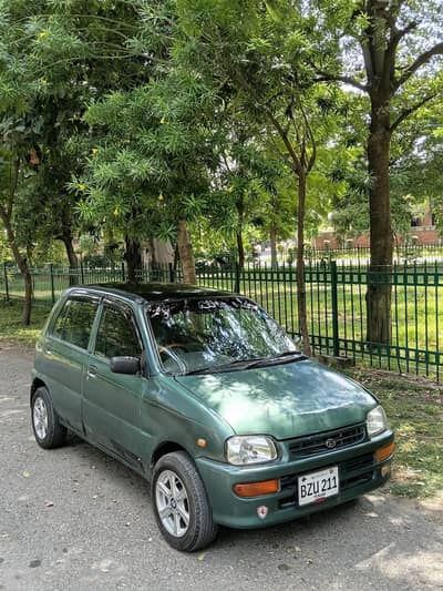 Daihatsu Cuore 2001