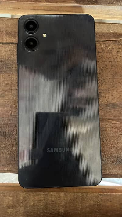 Samsung Mobile A06