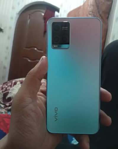 Vivo Y33s full box 8+8/128 GB condition Saaf