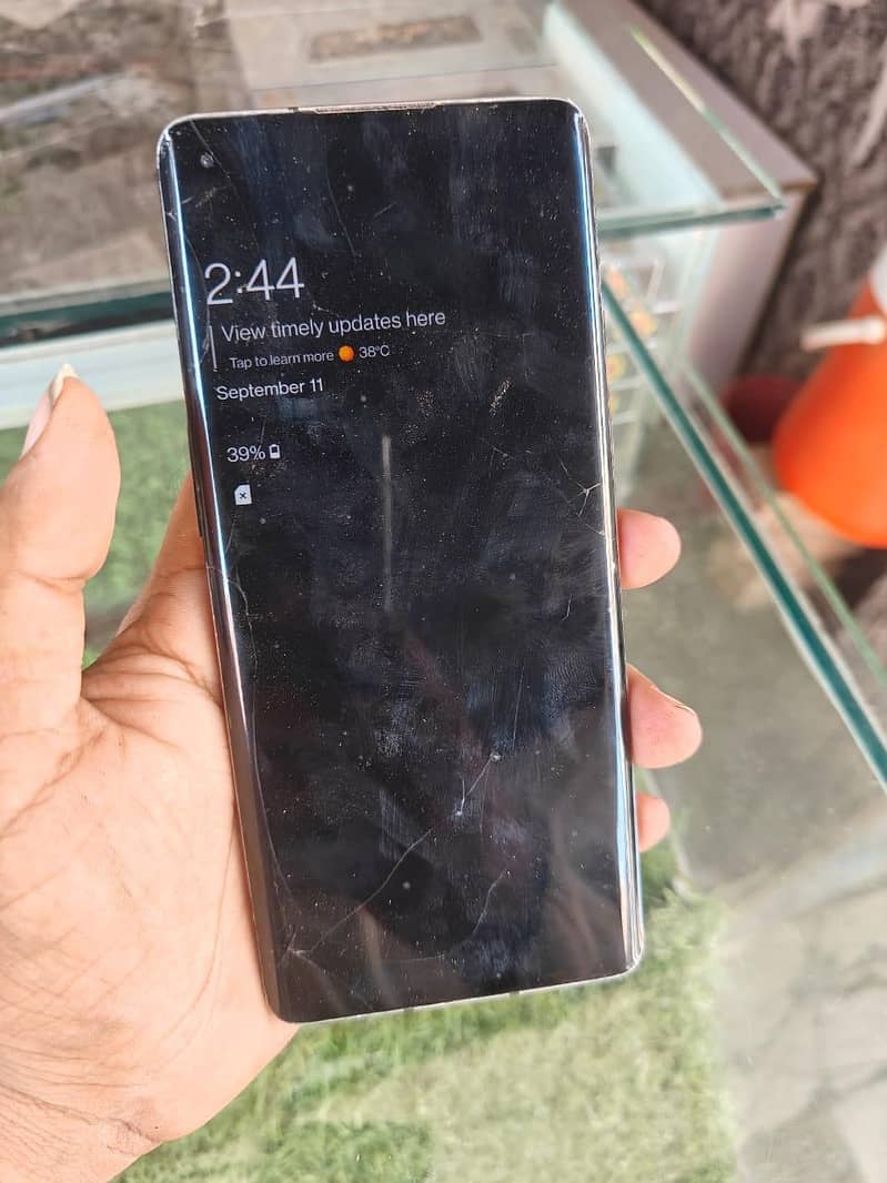 One Plus 8 UW 0