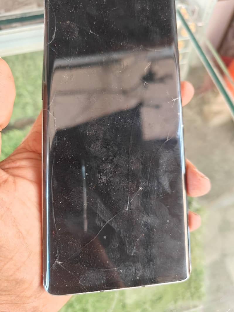 One Plus 8 UW 2