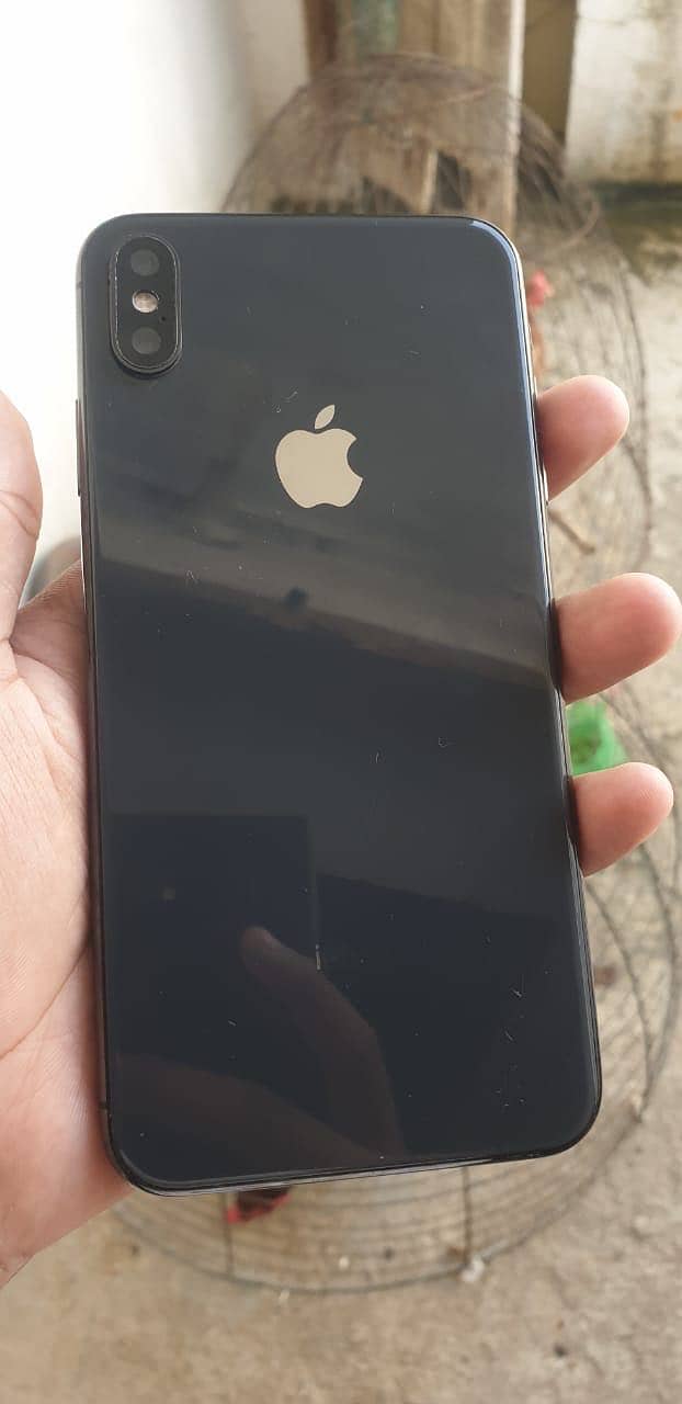 Apple iPhone XS Max 0