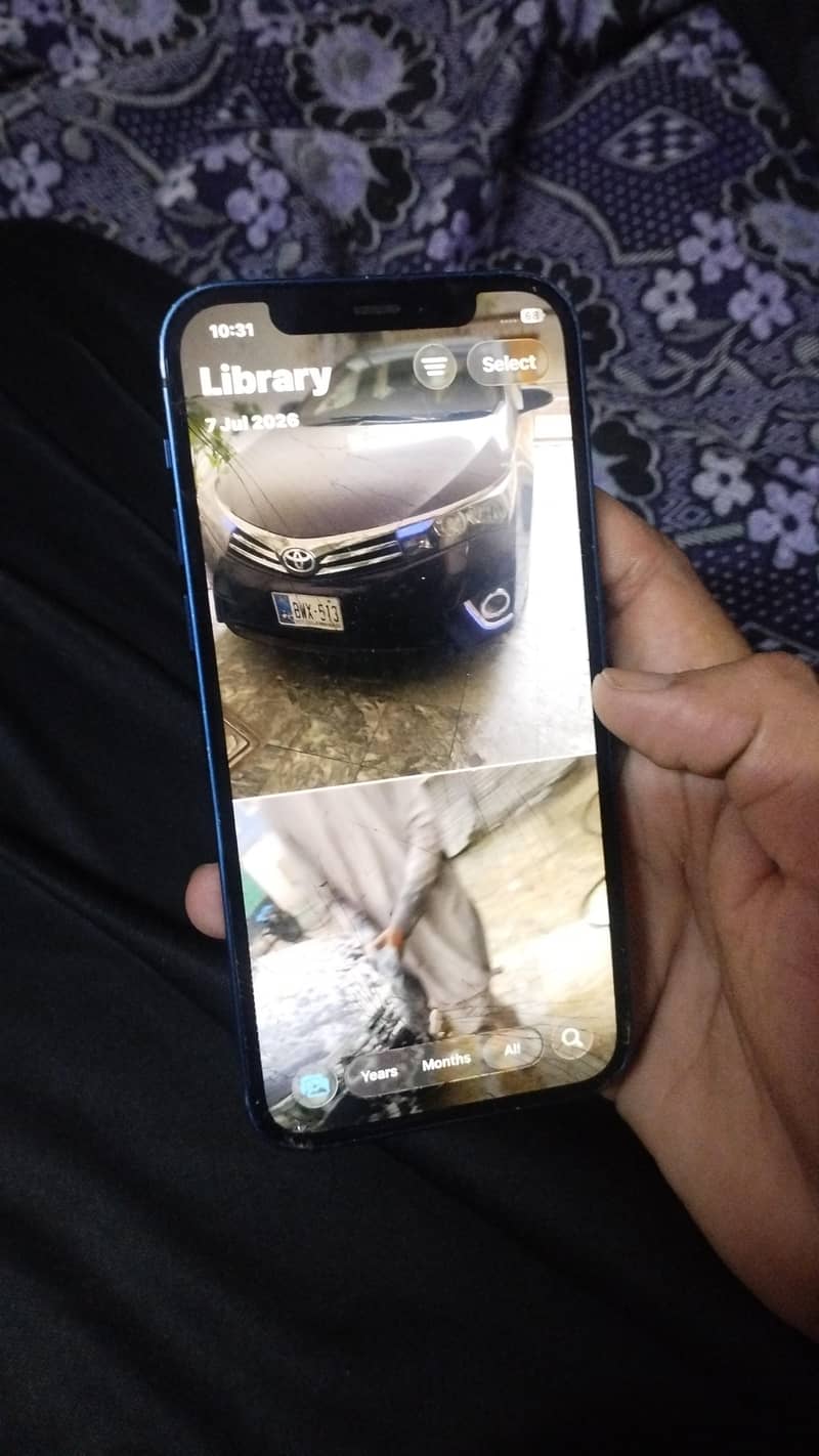 iPhone 12 2