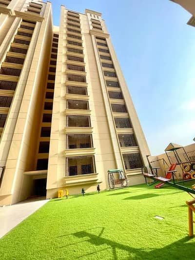 flat for sale in chapal courtyard phase 1 [2 bad DD ] westopen