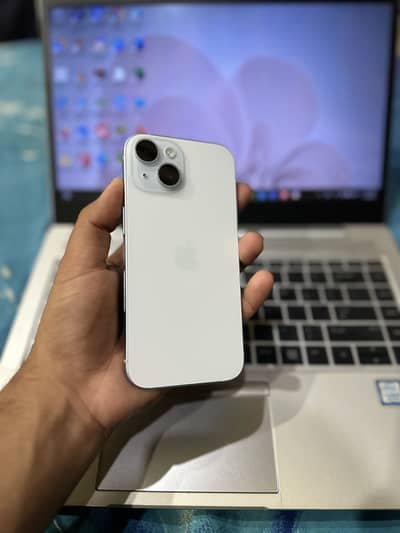 Apple iPhone 15