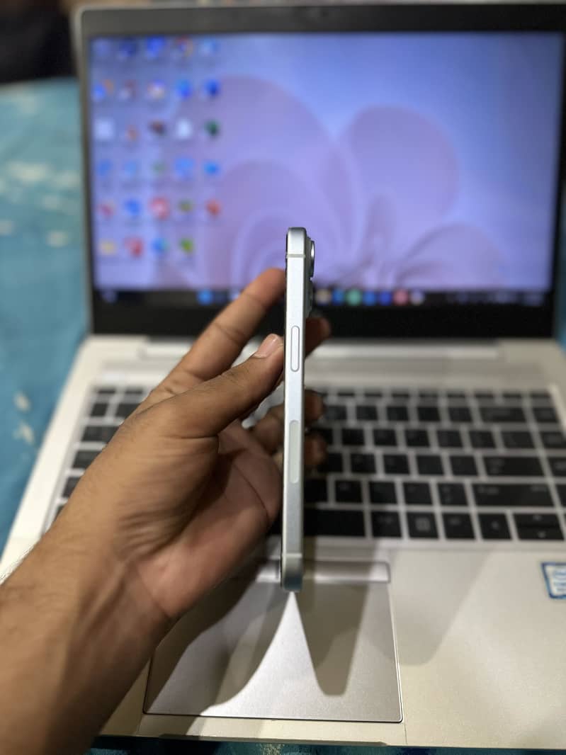 Apple iPhone 15 1