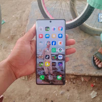 teno camon 40 pro 2 month used