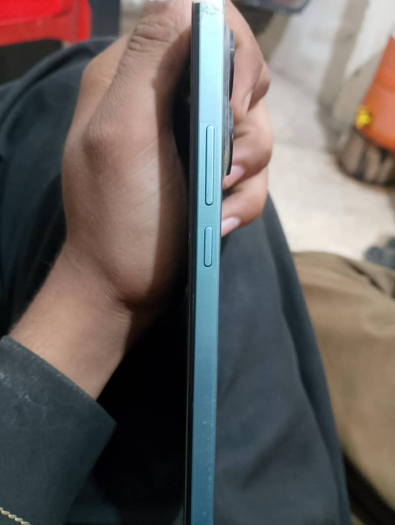 Xiaomi Redmi Note 13 Pro 3