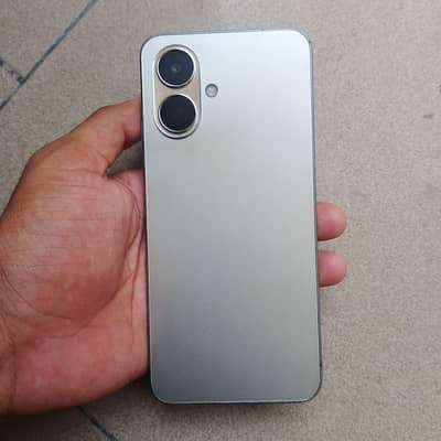 Tecno Spark Go 2