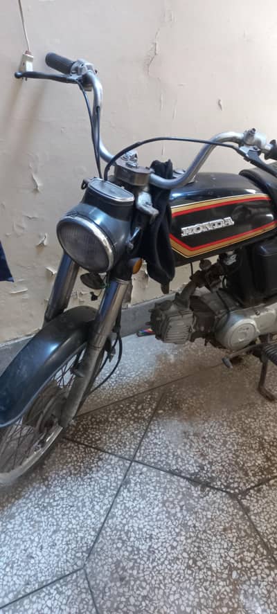 Honda CD 70 1978 model