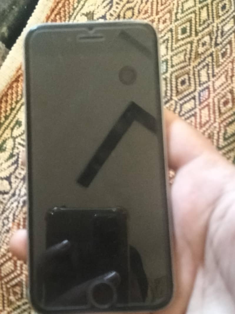 Apple iPhone 6S 4