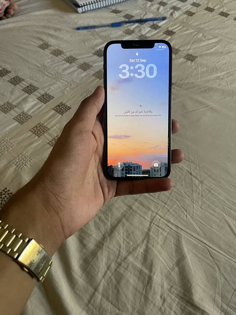 Apple iPhone 12 Pro 2