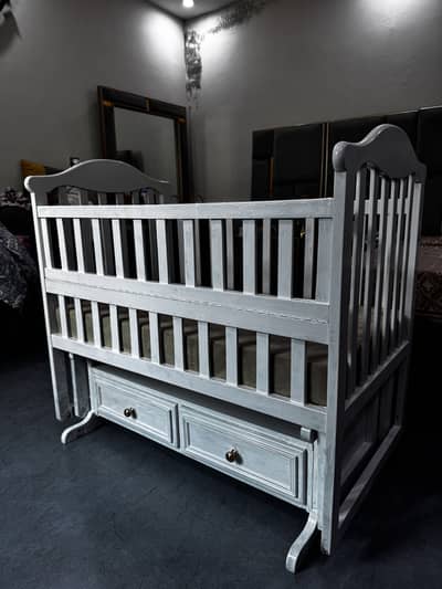 Baby cot pram