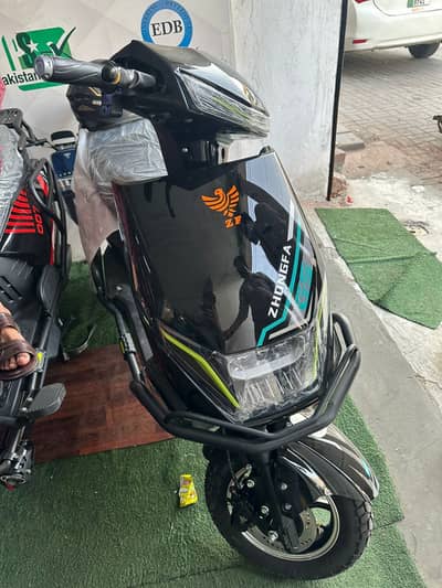 Zhong Fa y108 scooty
