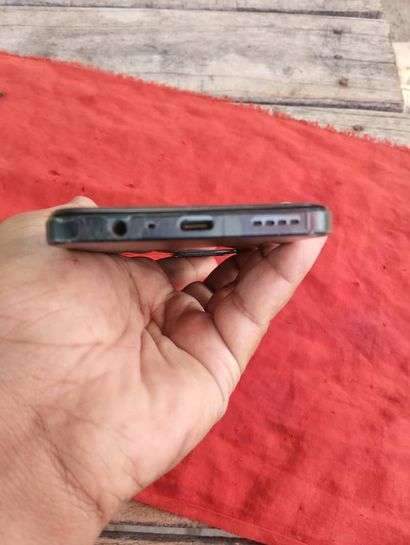Realme C71 1