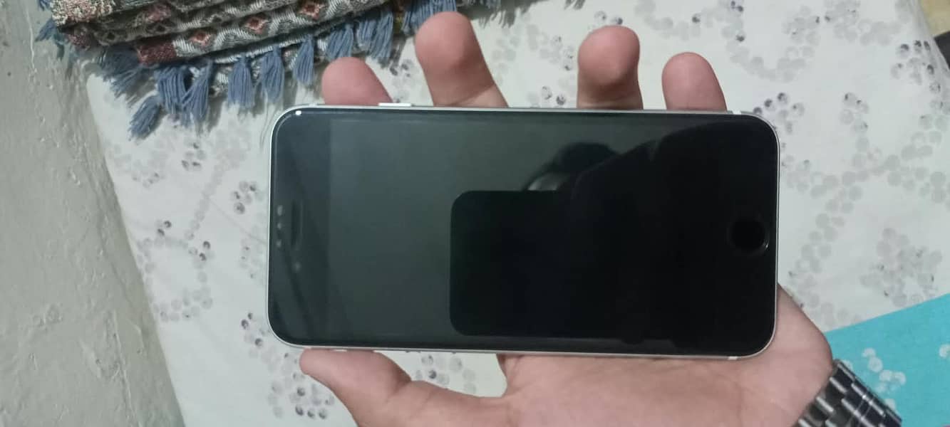 Apple iPhone SE 1
