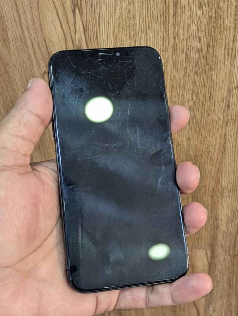 Apple iPhone X 1
