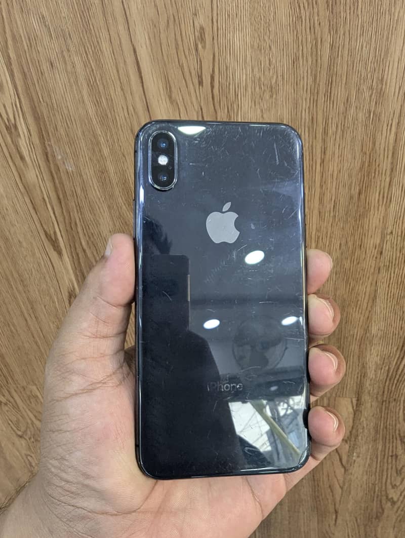 Apple iPhone X 3