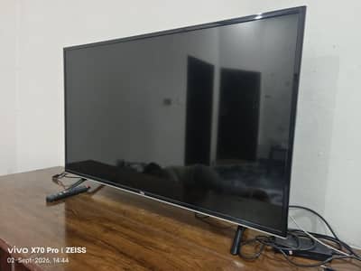 TCL LED 03198898344