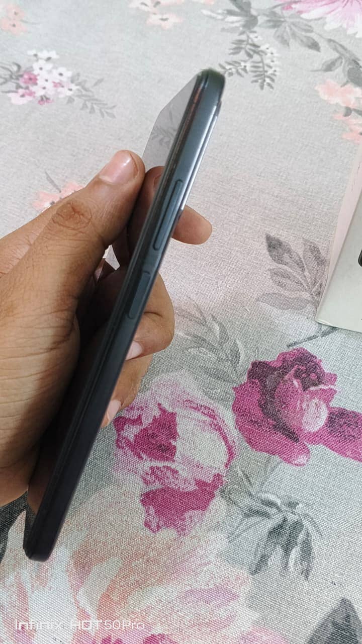 Xiaomi Redmi Note 11 4