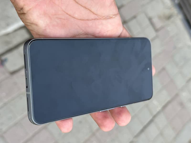Google Pixel 8 3