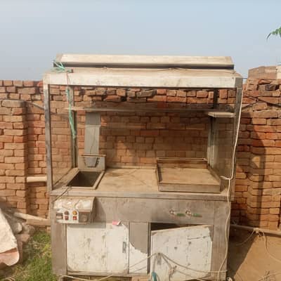 Counter with fryer 16 ltr + jrnetr